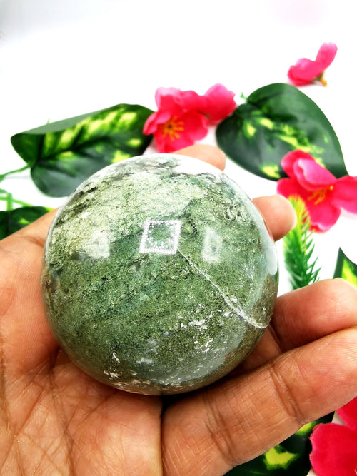 Sphere - Moss Agate stone - Crystal Healing - 2.5 inches (6.25 cms) diameter and 245 gms (0.54 lb)