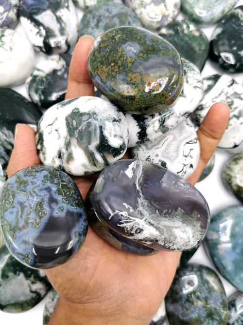 Natural Moss Agate palm stones - ONE PIECE ONLY - crystal/chakra/reiki/healing - 3 inches and 130 gms weight