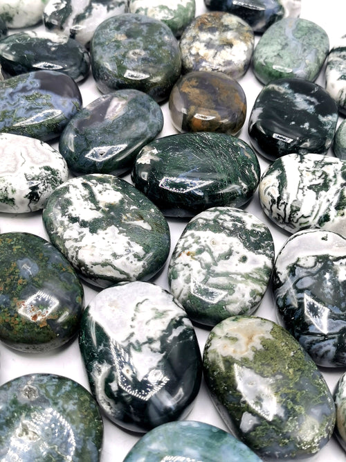 Natural Moss Agate palm stones - ONE PIECE ONLY - crystal/chakra/reiki/healing - 3 inches and 130 gms weight