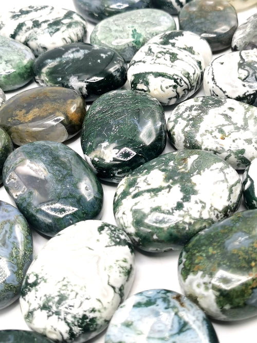 Natural Moss Agate palm stones - ONE PIECE ONLY - crystal/chakra/reiki/healing - 3 inches and 130 gms weight