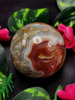 Fire Agate stone sphere/ball - Energy/Reiki/Crystal Healing - 2.5 inches (6.25 cms) diameter and 290 gms - ONE PIECE ONLY