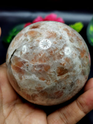 Natural sunstone stone sphere - Energy/Reiki/Crystal Healing - 3 inches (7.5 cms) diameter and 470 gms - ONE PIECE ONLY