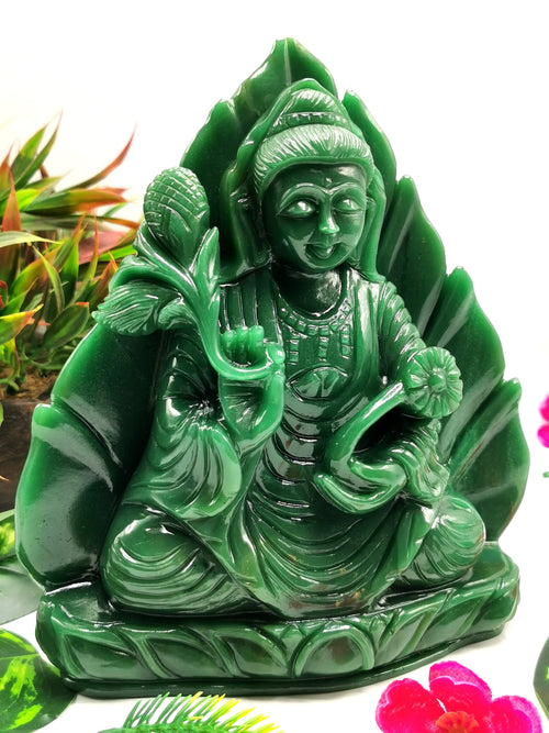 GuanYin carving in Columbian Jade - handmade Kwan Yin in sitting posture - crystal/reiki/healing - 8 inches and 2.79 kg (6.14 lb)