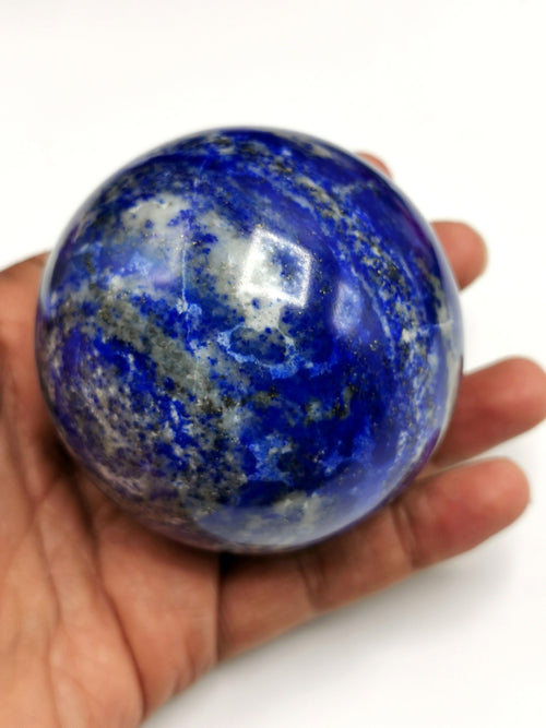 Large natural Lapis Lazuli stone sphere/ball - Energy/Reiki/Crystal Healing - 3 in (7.5 cms) diameter and 520 gms (1.14 lb) - ONE PIECE ONLY