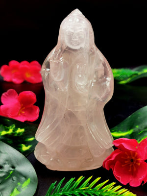 Rose Quartz Guanyin - handmade carving of Kwan Yin in standing posture - crystal/reiki/healing - 4.5 inches and 275 gms (0.61 lb)