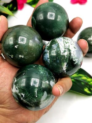 Crystal Healing Moss Agate sphere/ball - 2 in (5 cms) diameter and 175 gms (0.385 lb) - ONE PIECE ONLY