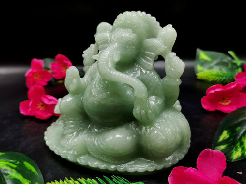 Green Aventurine gemstone Carving of Ganesh - Lord Ganesha Idol in Crystals/Gemstone - Reiki/Chakra/Healing/Energy - 5 in and 1.1 kg (2.42 lb)
