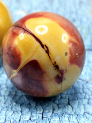 Yellow / Purple Mookaite Jasper stone sphere/ball - Energy/Reiki/Crystal Healing - 2 inches diameter and 130 gms (0.29 lb) - ONE PIECE ONLY