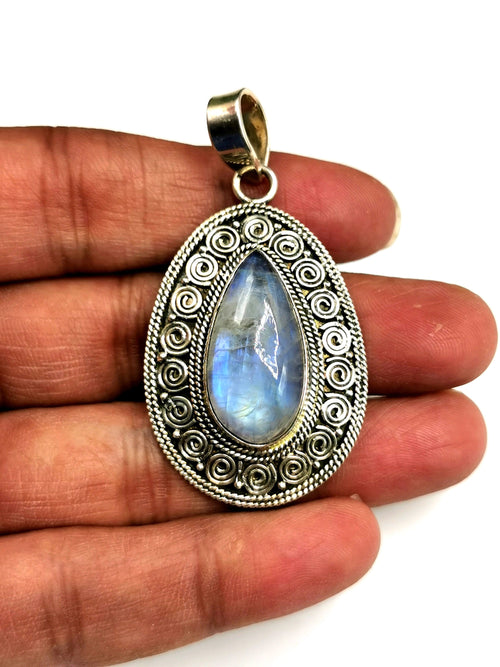 Handmade rainbow moonstone pendant in 925 sterling silver - gemstone/crystal gift |Mother's Day/engagement/wedding/anniversary/birthday gift