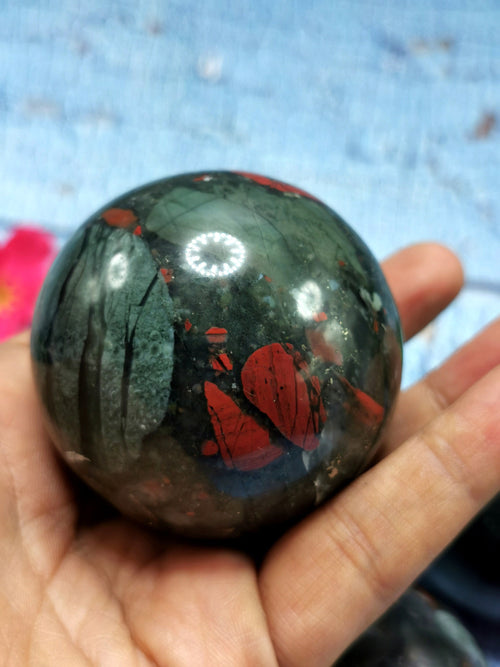 Bloodstone Jasper crystal ball - Energy/Reiki/Crystal Healing - 2.5 inch diameter and 275 gms (0.61 lb) -ONE PIECE ONLY