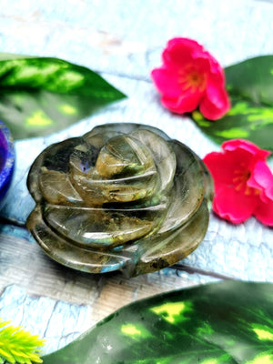 Labradorite rose flower carvings - crystal/gemstone/reiki/chakra/healing - ONE PIECE ONLY - 2.5 inch and 185 gms (0.41 lb)