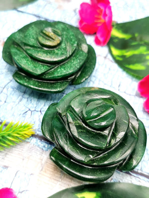 Dark Green Aventurine rose flower carvings - crystal/gemstone/reiki/chakra - ONE PIECE ONLY - 2.5 inch and 120 gms (0.26 lb)