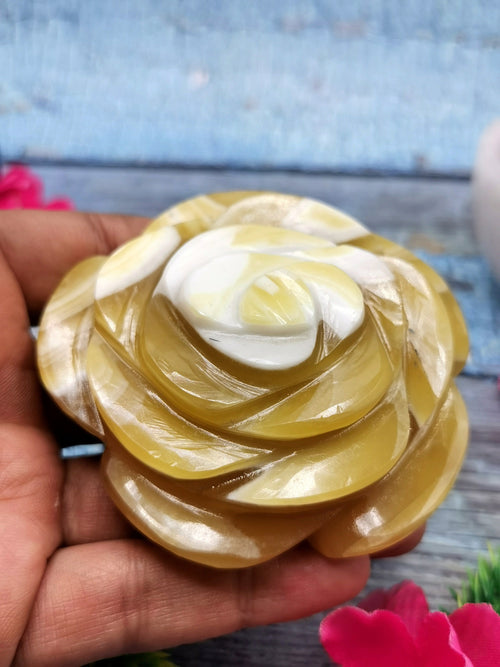 Yellow Aragonite gemstone hand carved rose flower carvings - crystal/gemstone/reiki/chakra - ONE PIECE ONLY - 3 inch and 225 gms (0.50 lb)