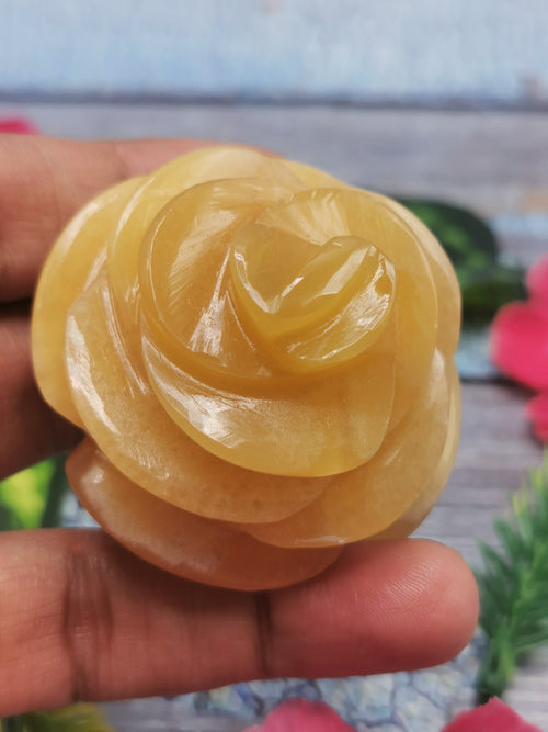 Yellow Aragonite hand carved rose flower carvings - crystal/gemstone/reiki/chakra - ONE PIECE ONLY - 1.8 inch and 94 gms
