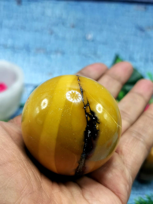 Yellow Mookaite Jasper stone sphere/ball - Energy/Reiki/Crystal Healing - 2 inches diameter and 180 gms (0.40 lb) - ONE PIECE ONLY