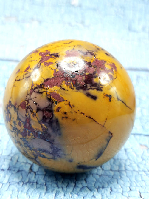 Spheres / Ball in Jasper Mookaite - Energy/Reiki/Crystal Healing - 3 inches diameter and 410 gms (0.90 lb) - ONE PIECE ONLY