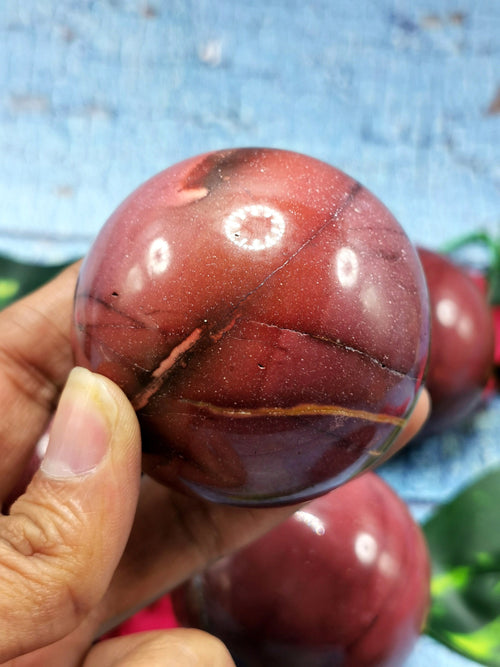 Amazing natural gemstone Mookaite Jasper stone sphere/ball - Energy/Reiki/Crystal Healing - 2.5 inch diameter and 245 gms (0.54 lb) - ONE PIECE ONLY