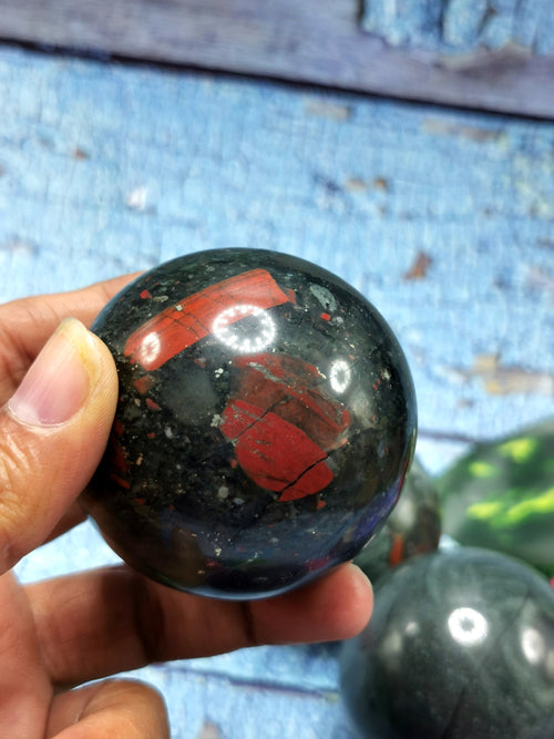 Bloodstone Jasper crystal ball - Energy/Reiki/Crystal Healing - 2.5 inch diameter and 275 gms (0.61 lb) -ONE PIECE ONLY