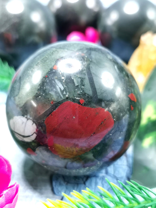 Bloodstone Jasper stone sphere/ball - Energy/Reiki/Crystal Healing - 2 inch diameter and 230 gms (0.51 lb) -ONE PIECE ONLY
