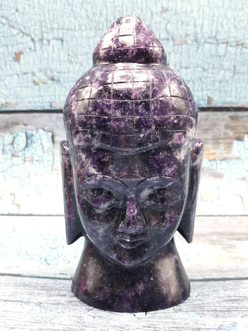 Lepidolite Buddha face / head handmade carving of serene and meditating Lord Buddha - crystal home decor - 7 inches and 1.53 kg (3.37 lb)
