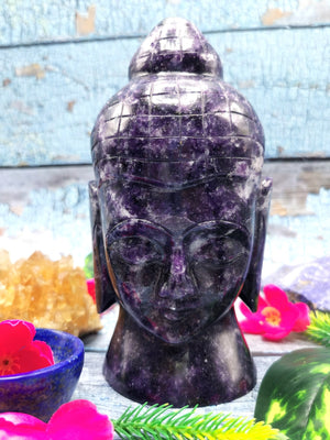 Lepidolite Buddha face handmade carving of serene and meditating Lord Buddha - crystal home decor - 7 inches and 1.53 kg (3.37 lb)