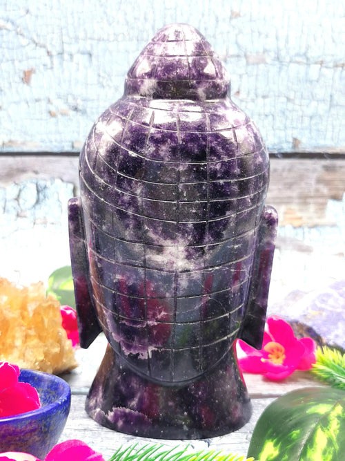 Lepidolite Buddha face handmade carving of serene and meditating Lord Buddha - crystal home decor - 7 inches and 1.53 kg (3.37 lb)