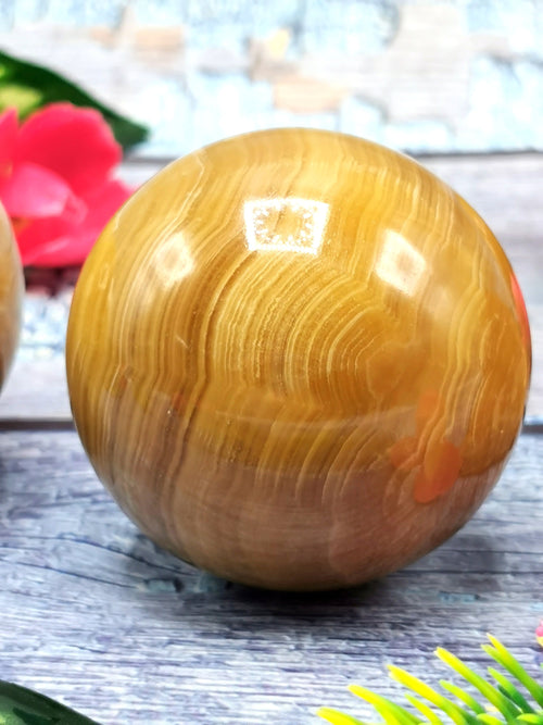 Yellow calcite stone balls - Energy/Reiki/Crystal - 2.25 inches (5.6 cms) diameter and 270 gms - ONE PIECE ONLY