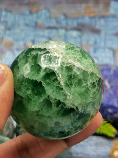 Green fluorite stone spheres - Energy/Reiki/Crystal - 2 inches (5 cms) diameter and 190 gms (0.42 lb) - ONE PIECE ONLY