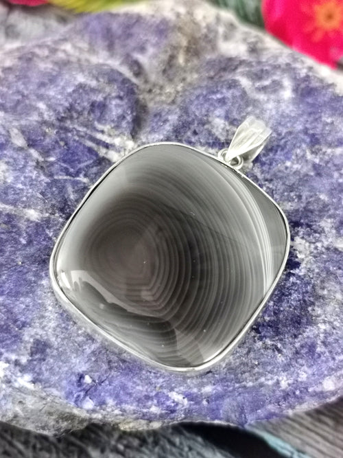 Amazing Botswana Agate Pendant in 925 Sterling Silver -crystal/gemstone jewelry| Mother's Day/birthday/engagement/wedding/anniversary gift