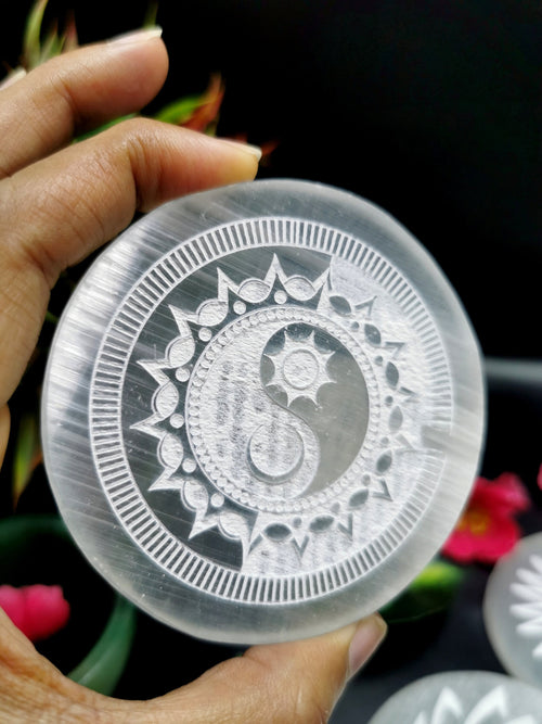 Coasters made with Selenite - set of 5 - home decor carvings in gemstones and crystals - 3 inches and total weight 430 gms (0.95 lb)