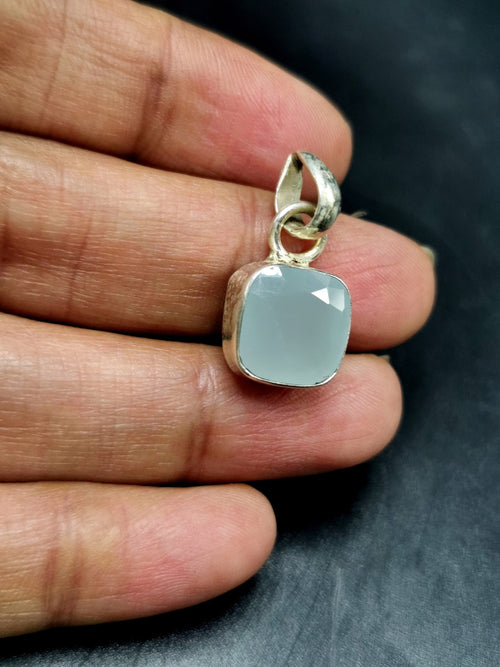 Aquamarine Pendant in 925 Sterling Silver -crystal/gemstone jewelry | Mother's Day/birthday/engagement/wedding/anniversary gift