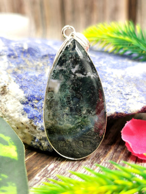 Exquisite Moss Agate Pendant in German Silver - crystal/gemstone jewelry| Mother's Day/birthday/engagement/wedding/anniversary gift