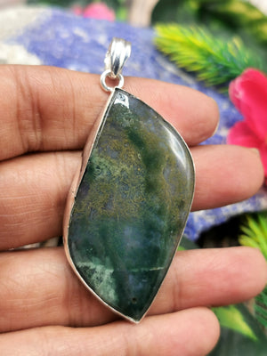 Beautiful Moss Agate gemstone Pendant in German Silver - crystal/gemstone jewelry| Mother's Day/birthday/engagement/wedding/anniversary gift