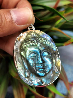 Buddha carving Pendant in flashy labradorite in German Silver - crystal/gemstone jewelry| Mother's Day/birthday/engagement/wedding/anniversary gift