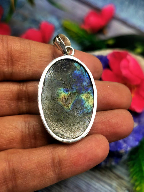 Beautiful Labradorite Pendant in German Silver with 2 micron coating - crystal/gemstone jewelry| Mother's Day/birthday/engagement/wedding/anniversary gift
