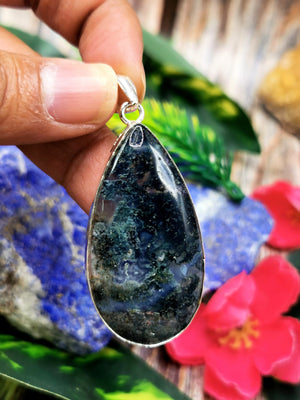 Exquisite Moss Agate Pendant in German Silver - crystal/gemstone jewelry| Mother's Day/birthday/engagement/wedding/anniversary gift