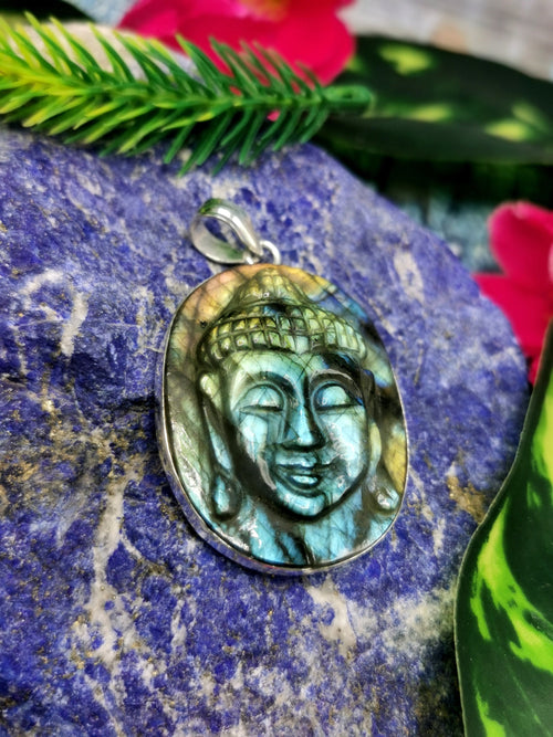 Buddha carving Pendant in flashy labradorite in German Silver - crystal/gemstone jewelry| Mother's Day/birthday/engagement/wedding/anniversary gift