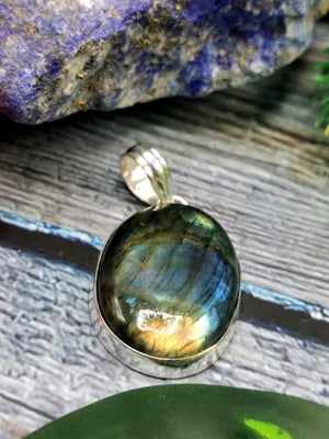 Labradorite crystal pendant in German Silver - crystal/gemstone jewelry| Mother's Day/birthday/engagement/wedding/anniversary gift