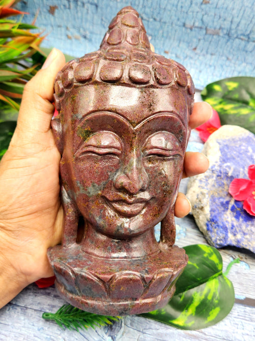 Ruby Kyanite gemstone Buddha face/head - handmade carving of serene and meditating Lord Buddha - crystal/reiki/healing - 7 inch and 1.64 kg (3.61 lb)