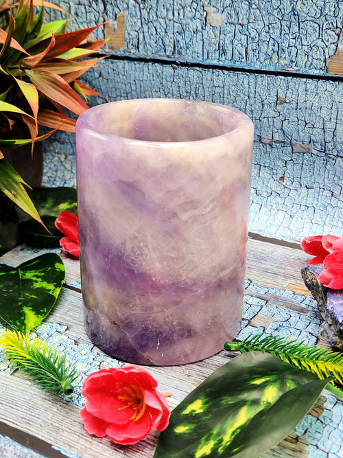 Crystal goblet in light amethyst stone - 4 inches and 650 gms (1.76 lb) - ONLY 1 PIECE