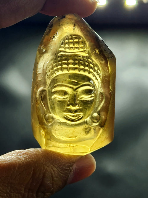 Natural Citrine Crystal Buddha Head - handmade carving of serene and meditating Lord Buddha - crystal/reiki/chakra - 2 inches and 249 carats