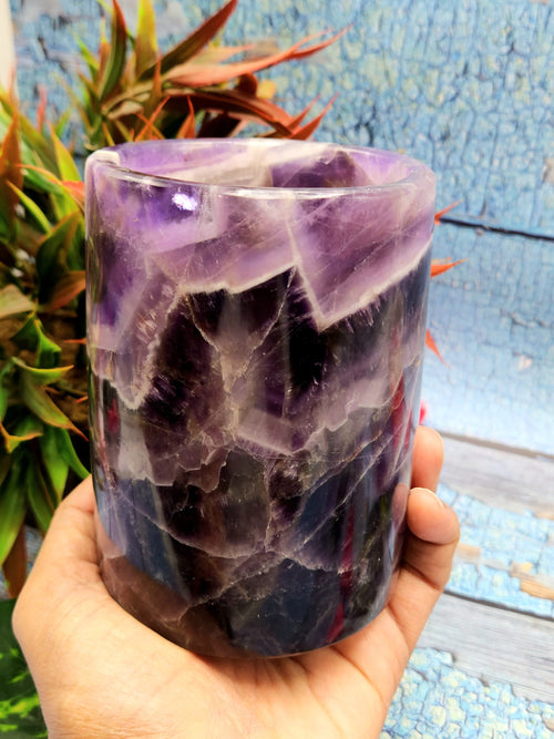 Beautiful one gemstone goblet in amethyst stone - 4.5 inches and 800 gms (1.76 lb) - ONLY 1 PIECE