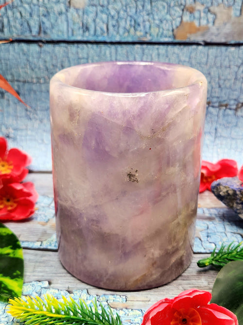 Crystal goblet in light amethyst stone - 4 inches and 650 gms (1.76 lb) - ONLY 1 PIECE