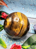 Crystal Healing - Natural golden tiger eye stone sphere/ball - 3.5 inches (8.75 cms) diameter and 880 gms (1.94 lb)