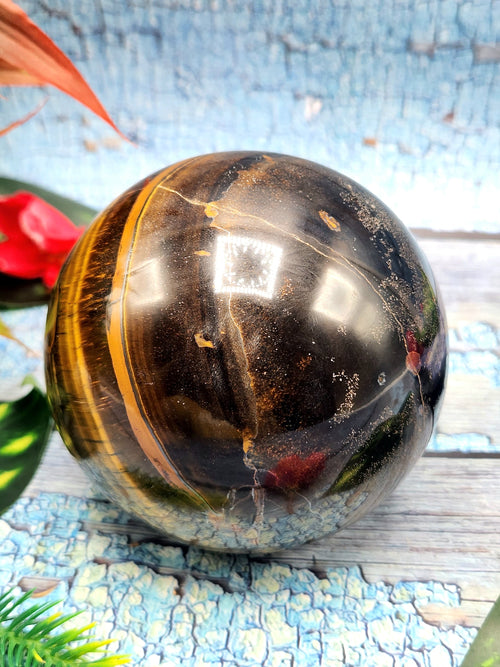 Crystal Healing - Natural golden tiger eye stone sphere/ball - 3.5 inches (8.75 cms) diameter and 880 gms (1.94 lb)