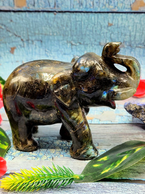 Gift an Elephant - Labradorite carving of Elephant with beautiful flash - Animal figurines and hand carvings in labradorite - 4 inches