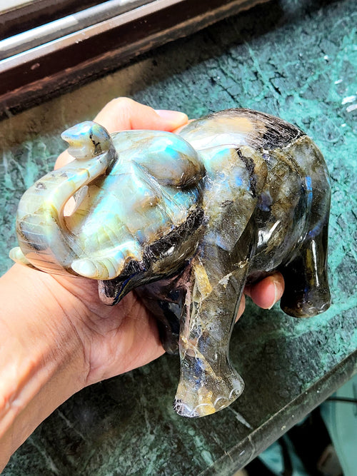 Amazing flashy Labradorite carving of Elephant - Elephant gifts, Animal figurines and hand carvings in labradorite - 5 inches