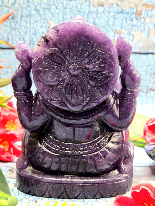 Lepidolite gemstone crystal Handmade Carving of Ganesh - Lord Ganesha Idol in Crystals and Gemstones - Reiki/Chakra/Healing - 5 inch and 1.35 kg (2.97 lb)