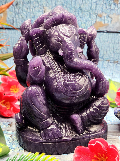 Lepidolite gemstone crystal Handmade Carving of Ganesh - Lord Ganesha Idol in Crystals and Gemstones - Reiki/Chakra/Healing - 5 inch and 1.35 kg (2.97 lb)