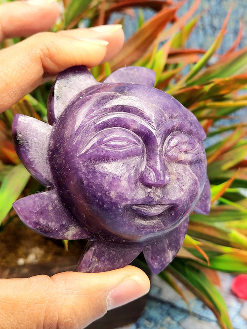 Lepidolite Sun face - natural stone hand carving  - crystal/reiki/chakra/healing - 3 inches diameter and 155 gms weight